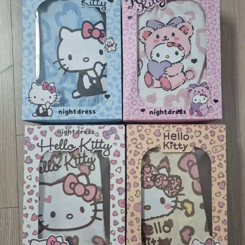 [BUNJANG] Hello Kitty One-Piece Pajamas / 헬로키티 원피스 잠옷