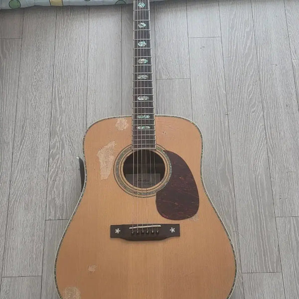 [BUNJANG] Peerless PD75 Relic Acoustic Guitar with Hard Case / 피어리스 PD75 레릭 망함(피어리스 하케 포함) 통기타 기타