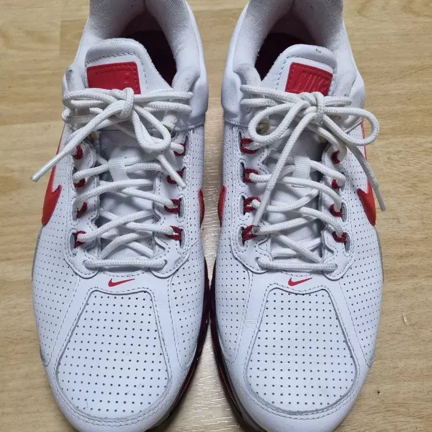 [BUNJANG] Nike Sneakers White/Red Size 285 / 나이키 운동화 흰색/빨간색 사이즈285