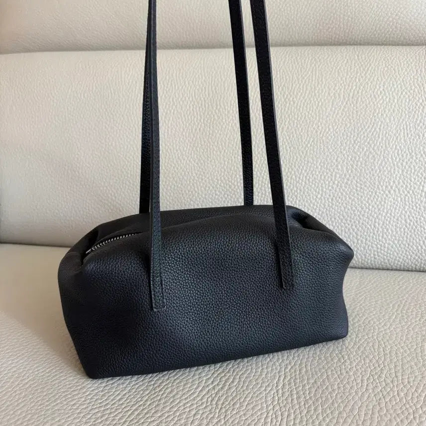 [BUNJANG] Bloom in May Leather Bowling Bag / 블룸인메이 가죽 볼링백