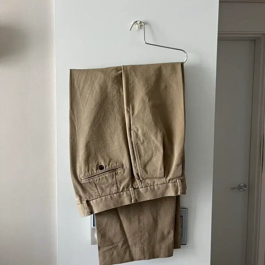 [BUNJANG] NEAT Chino Pants Beige / NEAT 니트 치노 베이지