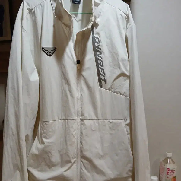 [BUNJANG] Dynafit White Windbreaker Jacket 2XL / 다이나핏 바람막이 자켓 화이트