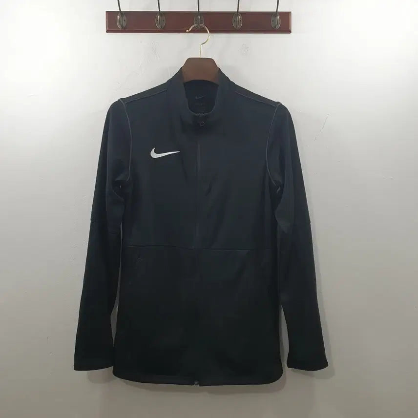 [BUNJANG] Nike Men's Black Oversized Training Swoosh Full Zip Jacket / 추S-M 나이키 남성 블랙 오버핏 트레이닝 스우시 집업 자켓