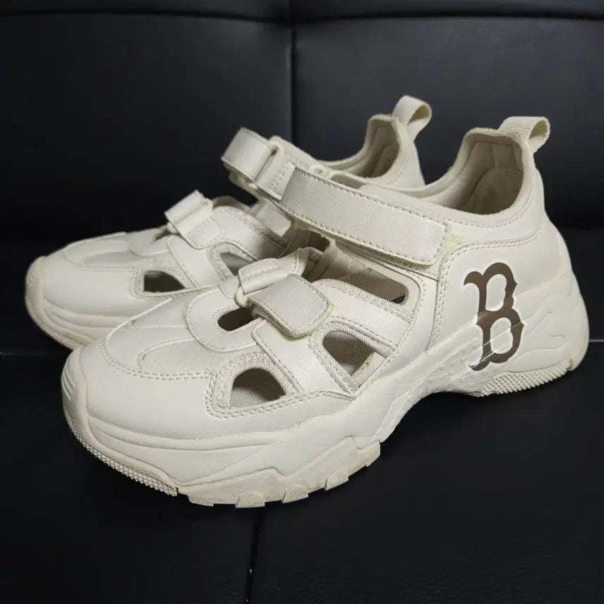 [BUNJANG] MLB Big Ball Chunky Mask Sandals Shoes (250) / 250 ) 엠엘비 MLB 빅볼 청키 마스크 샌들 운동화