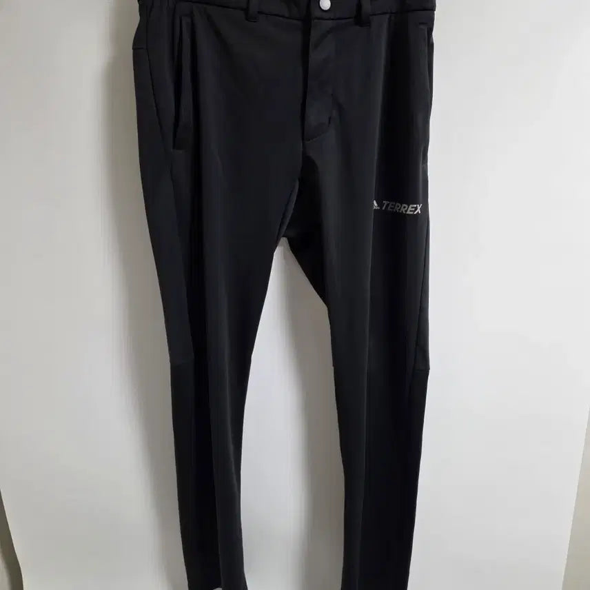 [BUNJANG] Adidas Terrex Hybrid Pants Black DW4228 / [정품/L] 아디다스 테렉스 하이브리드 팬츠 블랙 (DW4228)