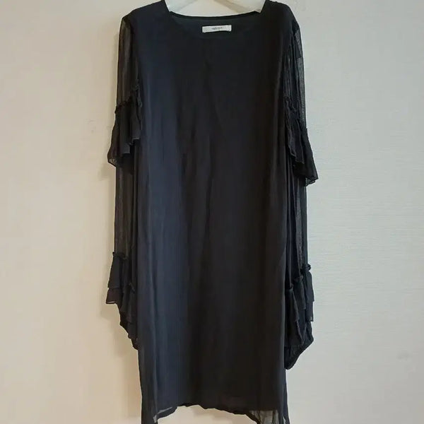 [BUNJANG] Gestuz Black Sheer Sleeve Midi Dress / 게스투즈 GESTUZ 블랙원피스 36 판매합니다