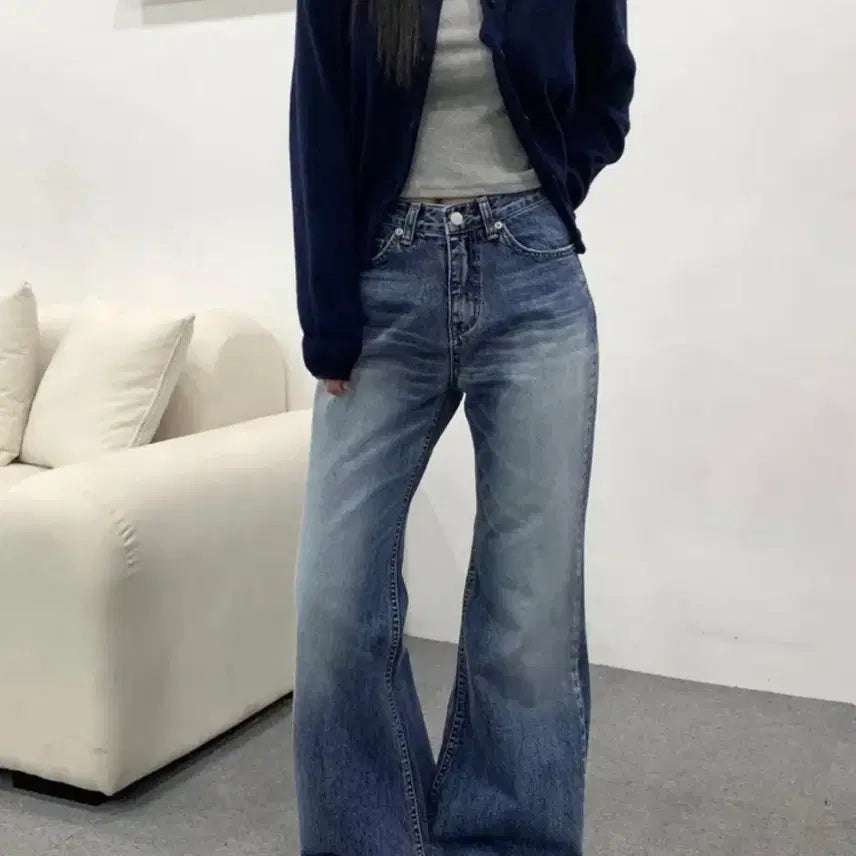 [BUNJANG] Abley Cat Semi Bootcut Denim Pants / [oot/ootj] 에이블리 캣 세미 부츠컷 데님 팬츠