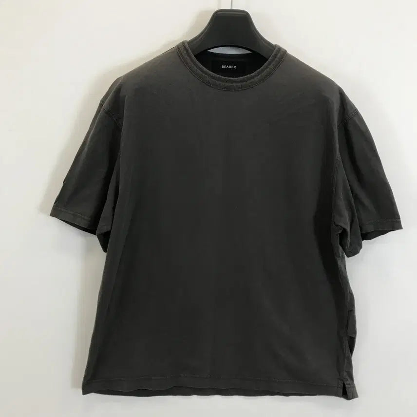 [BUNJANG] BEAKER Garment Dyed T-Shirt Charcoal / BEAKER 비이커 가먼트다잉 티셔츠 [95-100]