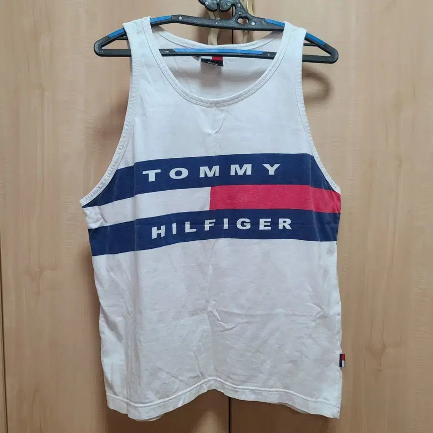 [BUNJANG] 90s Tommy Hilfiger Big Logo Tank Top / 90s Tommy 토미 힐피거 빅로고 탱크탑 민소매 나시 타미