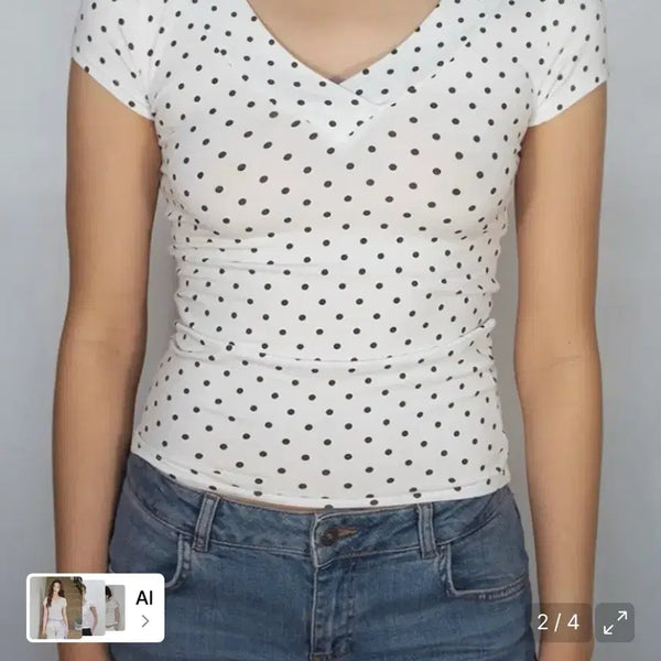 [BUNJANG] Subdued V-Neck T-Shirt White / 섭듀드 브이넥 반팔 화이트