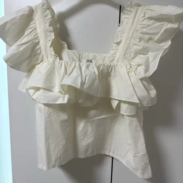 [BUNJANG] Dirty's Blouse / 더티스 블라우스
