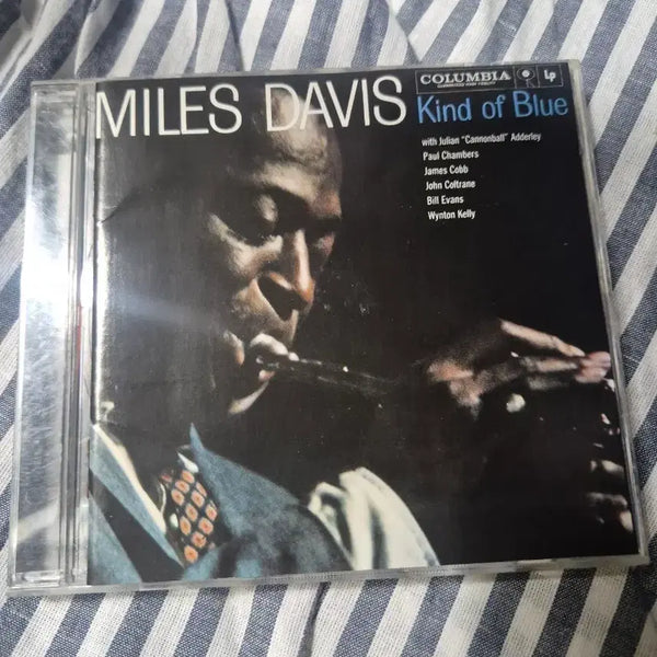 [BUNJANG] Miles Davis Kind of Blue CD (Import) / 마일스 데이비스 앨범 Kind of Blue CD수입