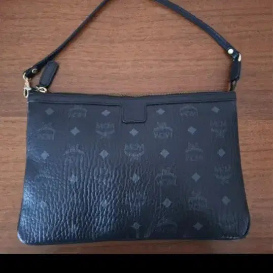 [BUNJANG] MCM Pouch Bag / 엠씨엠 가방
