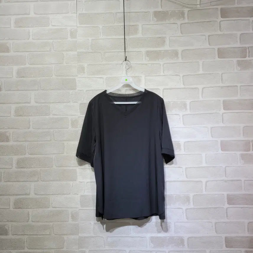 [BUNJANG] V-Neck Short-Sleeve T-Shirt Size 77 / ㅊ219 브이넥 반팔 77
