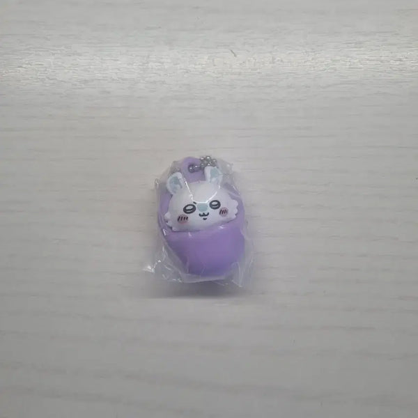[BUNJANG] Chiikawa Momonga Po-daegi Gacha Figure / 치이카와 먼작귀 모몽가 포대기 가챠