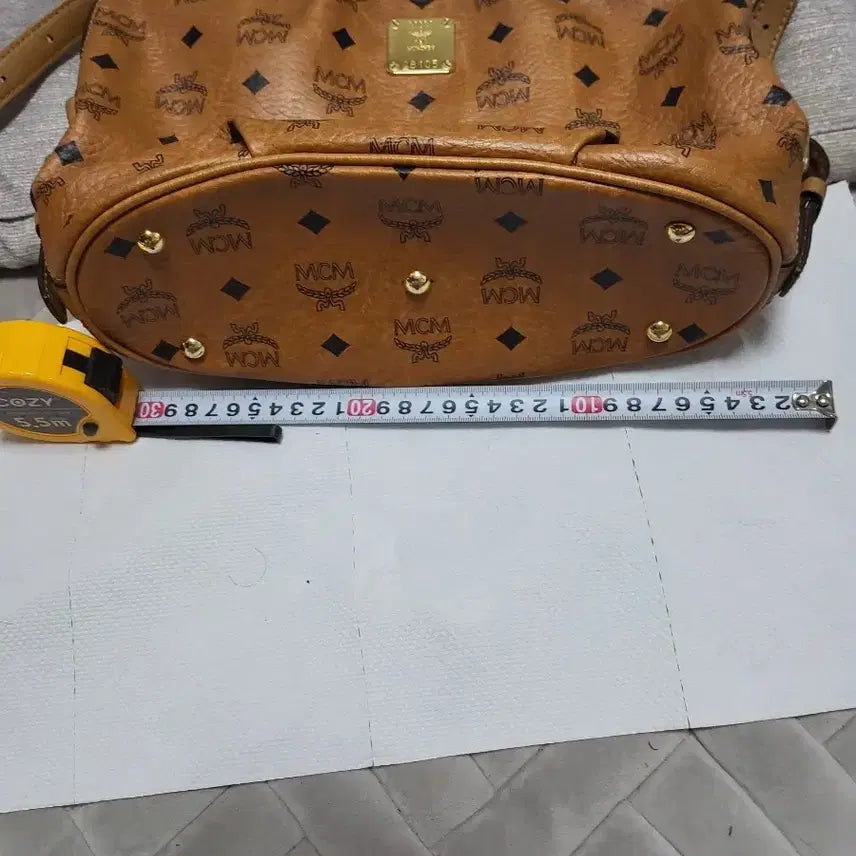 [BUNJANG] MCM Monogram Shoulder Bag / 엠씨엠 가방 성주택 있어요