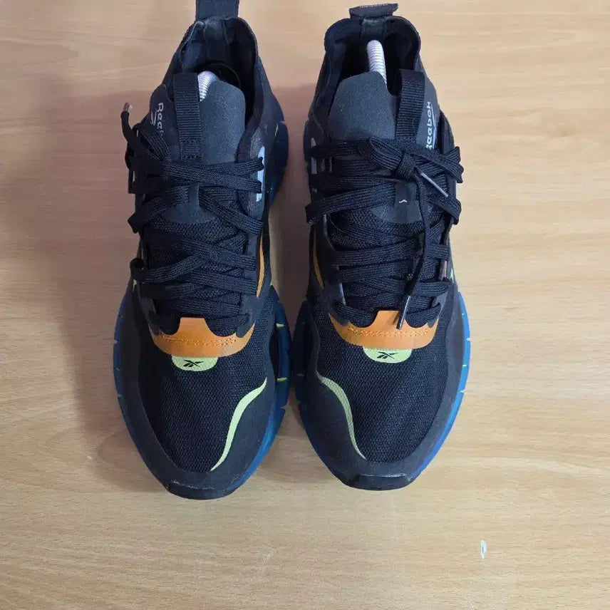 [BUNJANG] Reebok Running Shoes Black Orange Blue Size 285 / 리복 운동화 블랙 오렌지 블루  사이즈 285
