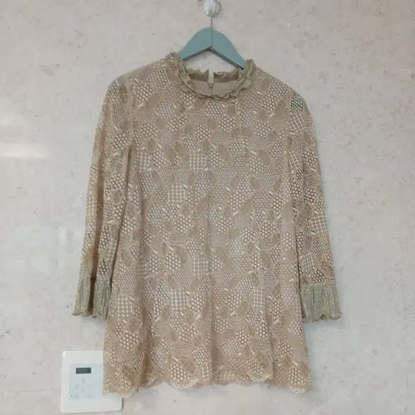 [BUNJANG] Choi Bok Ho Beige Lace Blouse Women's Size 66 / 최복호 베이지 레이스 블라우스 여성