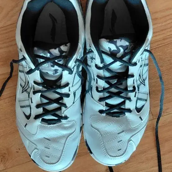 [BUNJANG] Li-Ning Badminton Shoes White / 리닝 배드민턴화 화이트