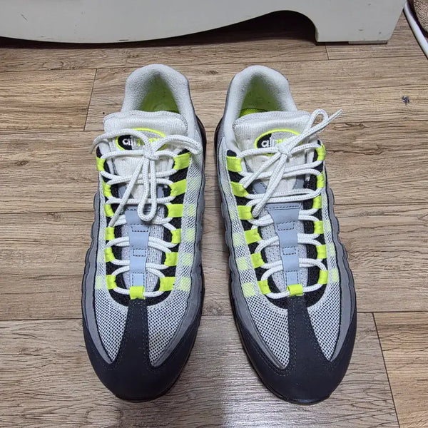 [BUNJANG] Nike Air Max 95 Neon Size 270 / [정품]나이키 에어맥스95 형광 사이즈270