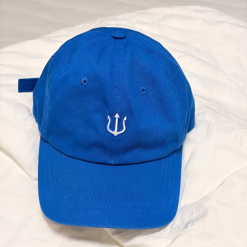 [BUNJANG] Velluto Trident Ball Cap / 베루툼 삼지창 볼캡