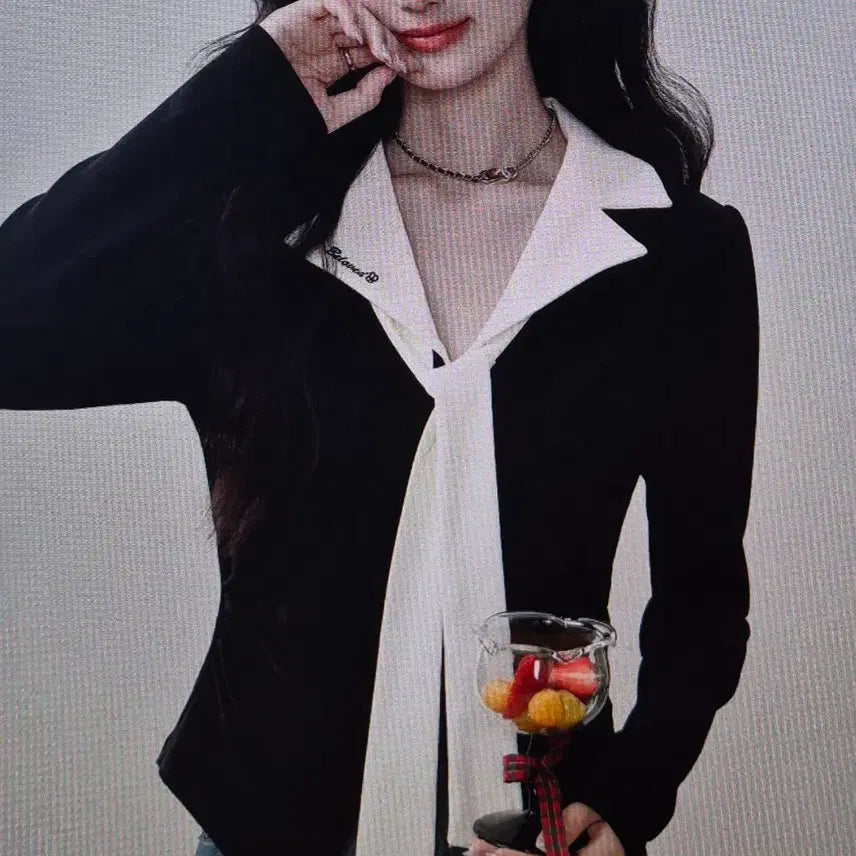 [BUNJANG] Long Sleeve T-Shirt Black / White / (해외배송)블랙 /화이트 긴팔 티셔츠