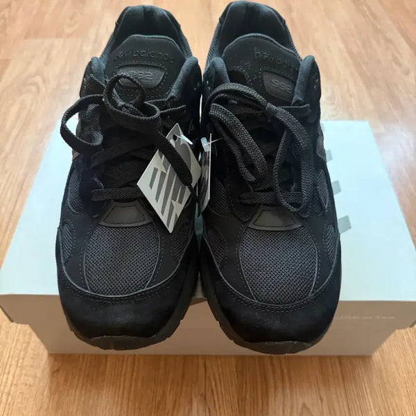 [BUNJANG] New Balance 992 Triple Black Sneakers (270) / 뉴발란스 992 트리플블랙 270