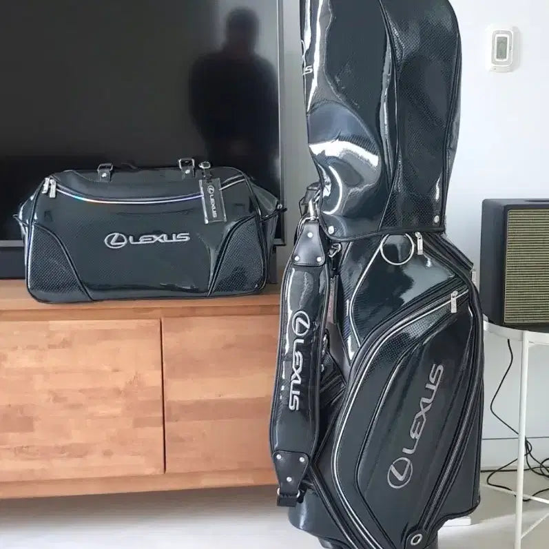 [BUNJANG] Lexus Golf Bag Set / 렉서스 골프백 세트