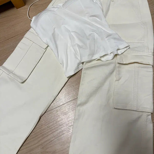 [BUNJANG] Mielle Cargo Pants and Tank Top Set / 미엘르 카고팬트 나시 세트