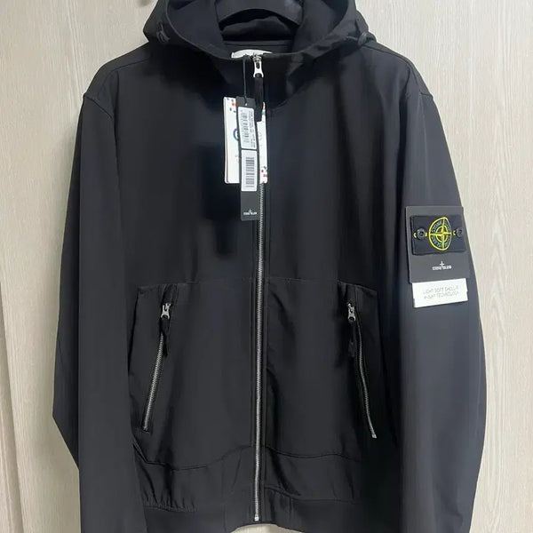 [BUNJANG] Stone Island Soft Shell Hooded Jacket Black / [새상품급,풀구성,정품] 스톤아일랜드 소프트쉘 후드 자켓 블랙