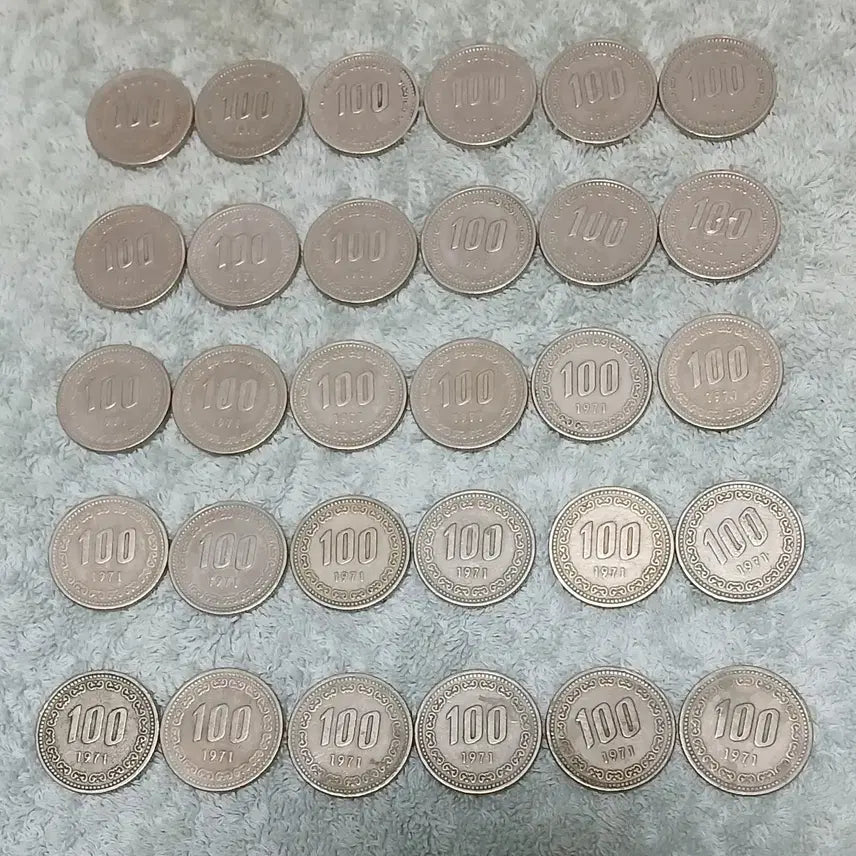 [BUNJANG] 1971 100 Won Coin Bundle Set (30 pcs) / 옛날 1971년 30개 일괄