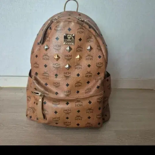 [BUNJANG] MCM Leather Shoulder Bag / 엠씨엠 가방
