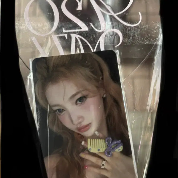 [BUNJANG] A20MAY Lightstick + Fanmeeting Photocard Set / 응원봉+ 공방포카 포카 세트 에이투오메이 a20may
