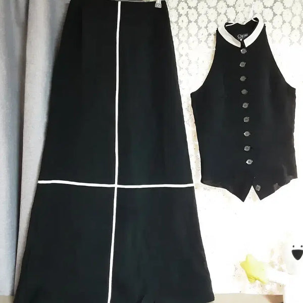 [BUNJANG] Objet Black Color-Block Skirt Set / 오브제 블랙 배색 스커트 세트