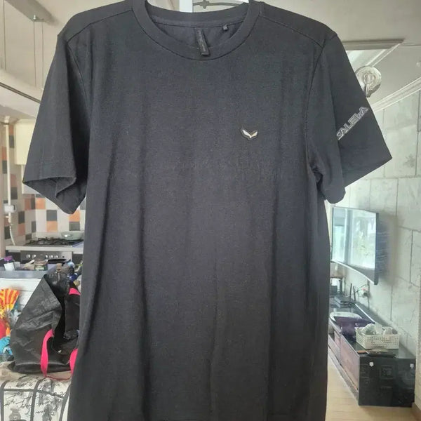 [BUNJANG] Salewa New Black Short Sleeve T-Shirt / 살레와 신형 블랙 반팔 티셔츠