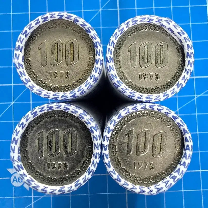 [BUNJANG] 1973 100 Won Coin Bundle (200 pcs) / 100원 1973년 주화 4롤 200개 일괄