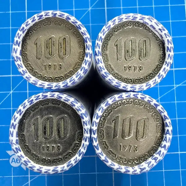 [BUNJANG] 1973 100 Won Coin Bundle (200 pcs) / 100원 1973년 주화 4롤 200개 일괄