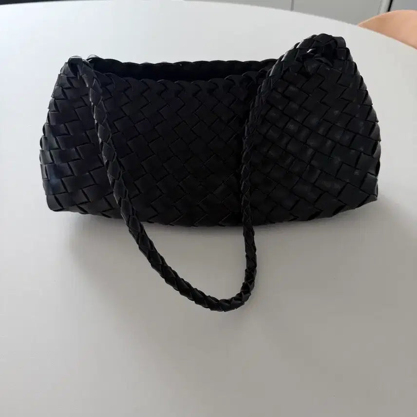 [BUNJANG] Dragon Bag Small Black Tote Bag / 드래곤백 스몰 블랙 디자이너백
