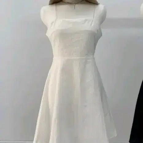[BUNJANG] White Sleeveless Dress / 화이트 민소매 원피스 새거