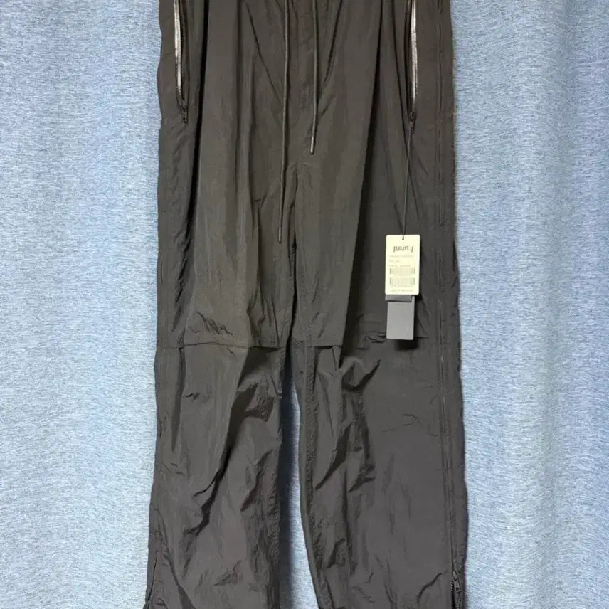 [BUNJANG] Juun.J 23SS Elastic Band Side Zip Nylon Pants / 준지 23SS 이밴드 사이드 지퍼 나일론 팬츠 [50]