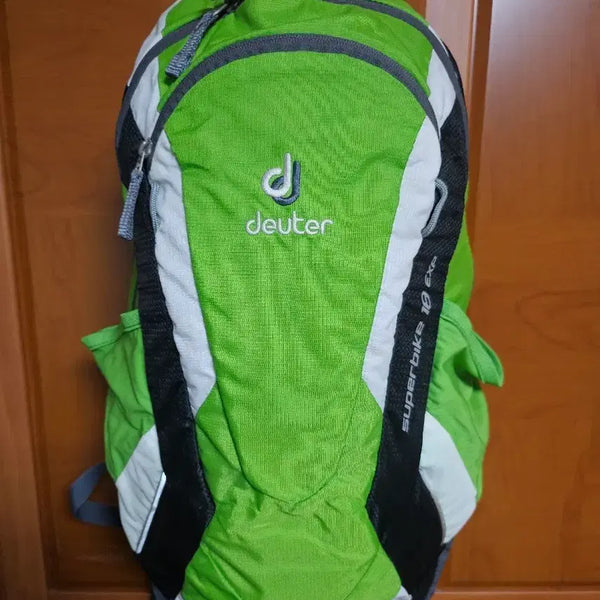 [BUNJANG] Deuter Superbike 18 Expedition Backpack Lime / 도이터 슈퍼바이크 18 익스페디션 백팩 라임