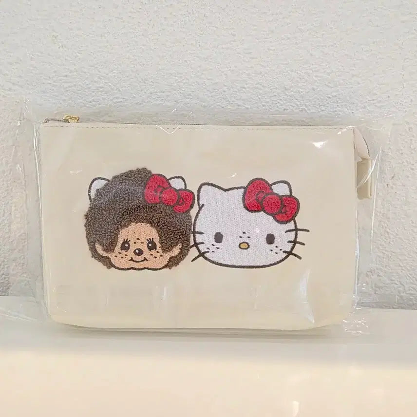 [BUNJANG] Monchhichi x Hello Kitty Collaboration Multi Pouch / 몬치치 키티 콜라보  멀티 파우치