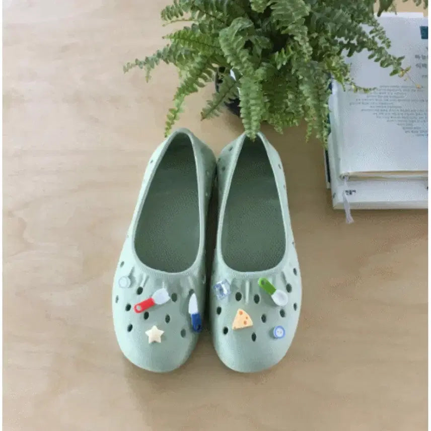 [BUNJANG] Cream Museum Wasabi Jelly Aqua Shoes / 크림뮤지엄 와사비 젤리 아쿠아슈즈
