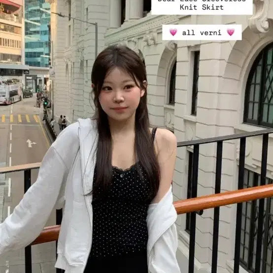 [BUNJANG] Berni Market Dot Sleeveless Top / 베르니마켓 도트 슬리브리스 소버샵