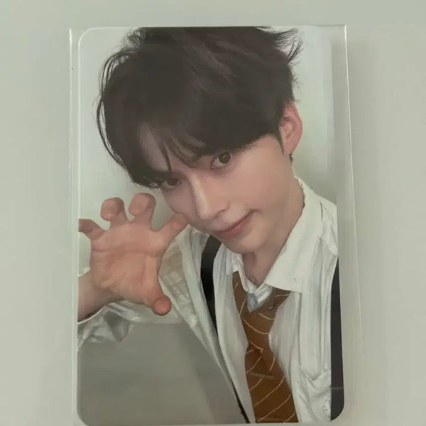 [BUNJANG] ZEROBASEONE Sung Han Bin Birthday Party Matinee Membership Exclusive Photocard / 제로베이스원 성한빈 생일파티 낮공 멤버십 특전 포카