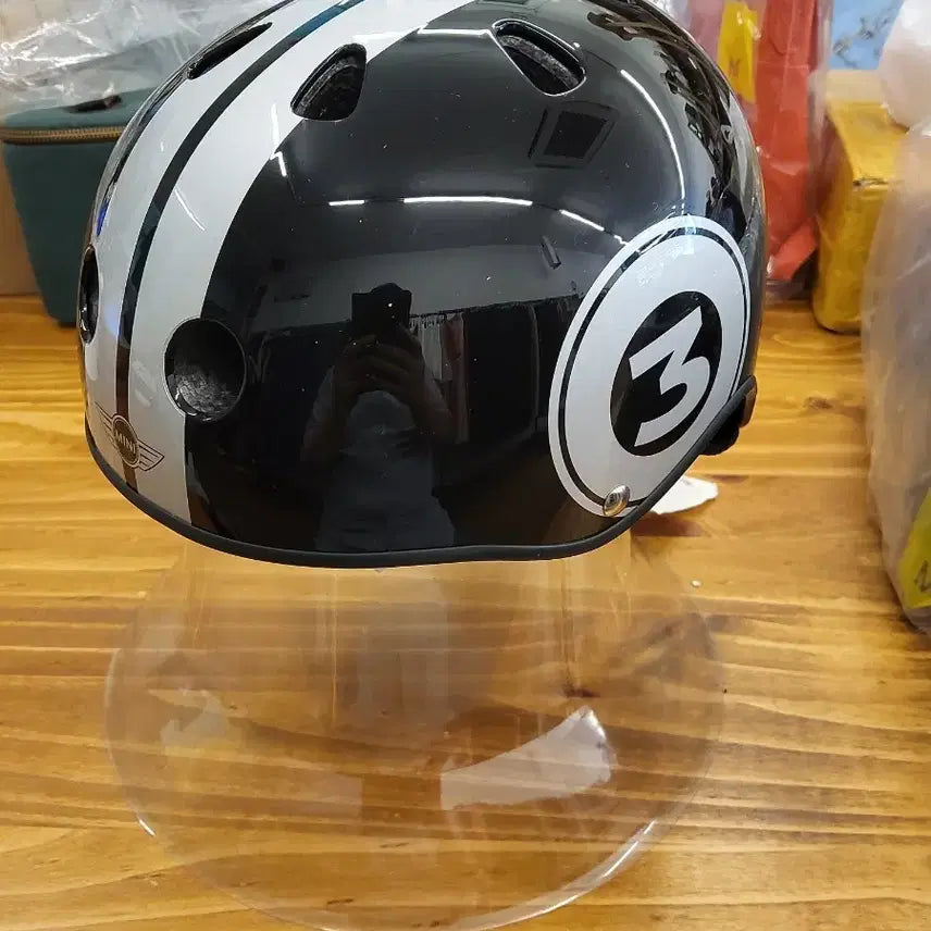 [BUNJANG] Mini Helmet Black/White #3 / 미니 헬멧 블랙 화이트 3번
