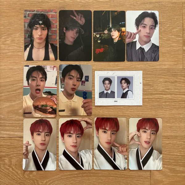 [BUNJANG] The Boyz Eric Bundle Set Photocards & Stickers / [일괄]더보이즈 에릭 포카세트 에릭증사 에릭굿즈 에릭팬미팅 더보이즈 굿즈 더보이즈 트레카