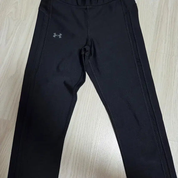 [BUNJANG] Under Armour Black Women's Leggings / 언더아머 레깅스 팝니다