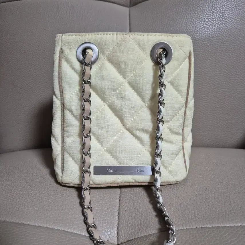 [BUNJANG] Matinkim Mini Quilted Bucket Bag / 마뗑킴 미니 퀼팅 버킷백