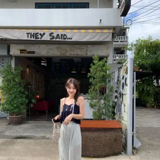 [BUNJANG] Lily Cots Sleeveless Bustier Top / 릴리코츠 슬리브리스